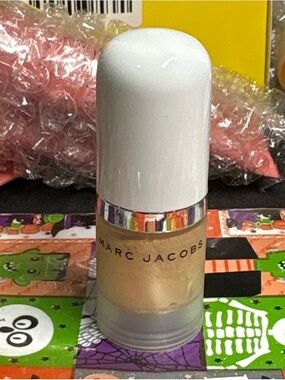 Marc Jacobs Higligther